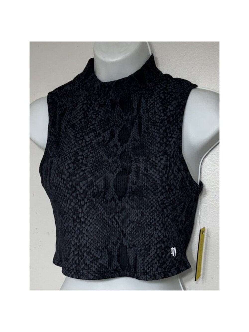 Eleven Stay Free Mock Neck Tank Women’s Small Crop NEW - Picture 3 of 6